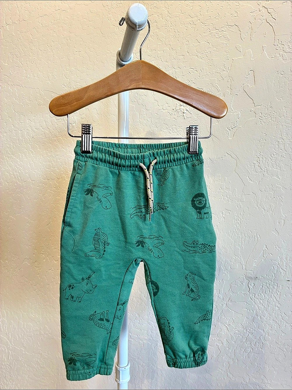 Mayoral Boys 12M Green Animal Print Jogger Pants